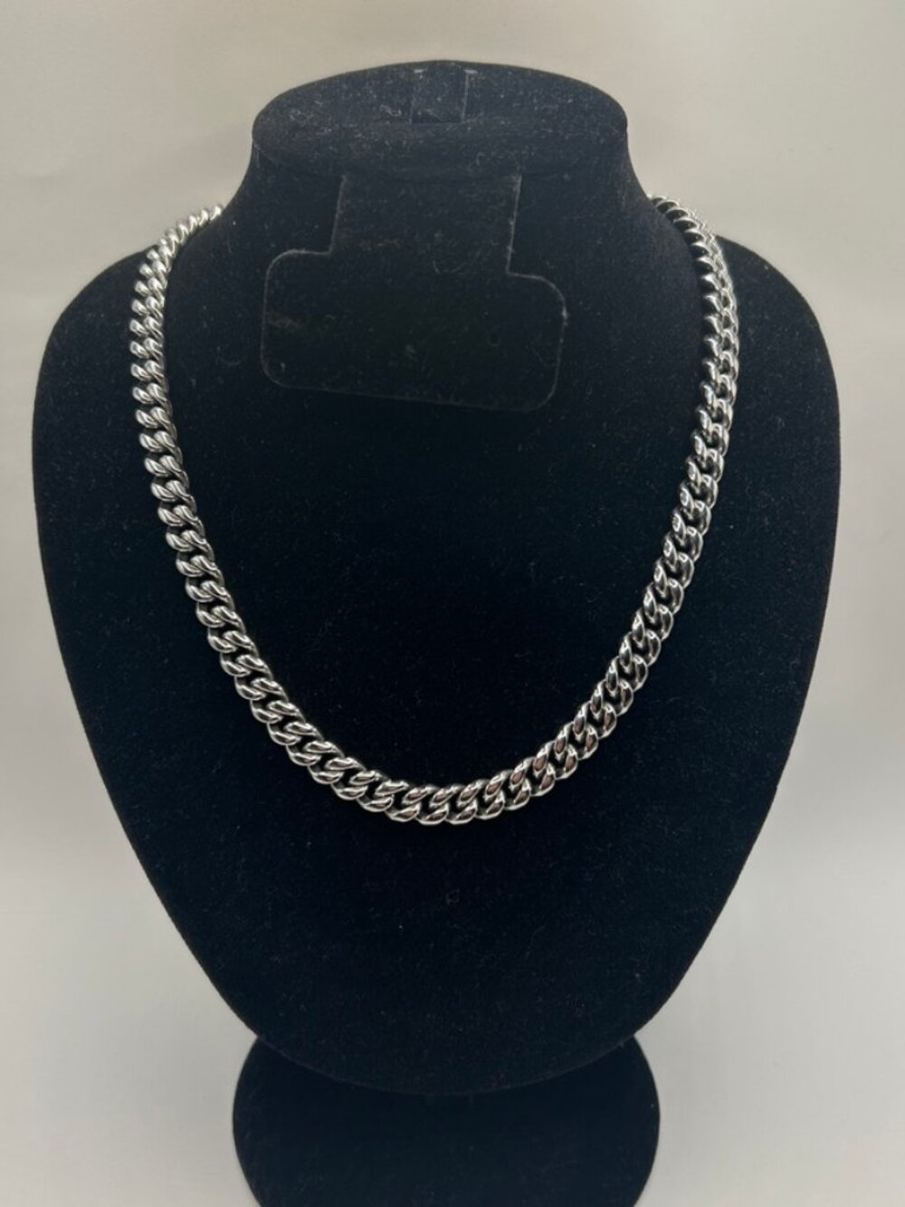 Mens Miami Cuban Link Chain Real Silver 22 Inch Plated 8mm Hip Hop Waterproof